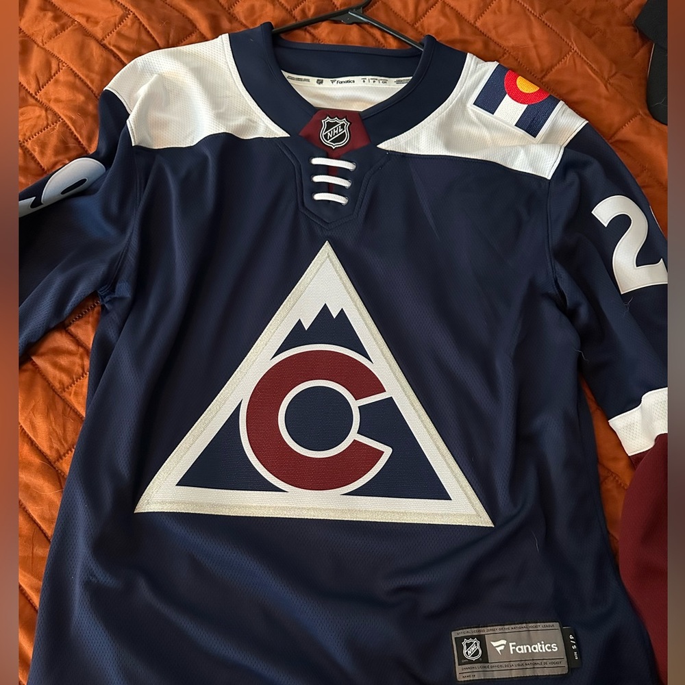 Colorado avalanche jersey